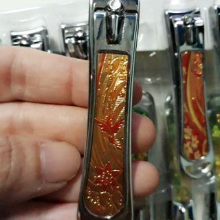 Sỉ 12 bấm móng tay loại to đẹp