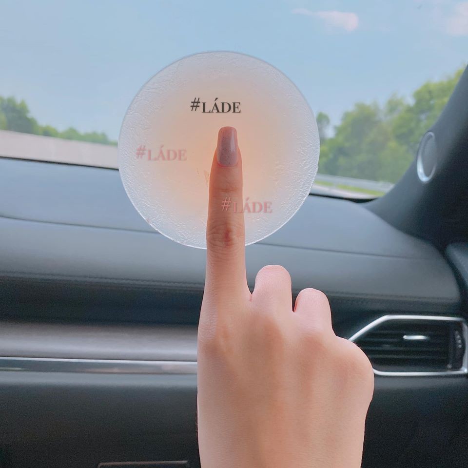 [Mã WAPUSH hoàn 12% xu đơn 99k] [CHÍNH HÃNG 2020] - Miếng dán ngực THẦN THÁNH SIÊU DÍNH KHÁNG NƯỚC LÁDE 2020 | BigBuy360 - bigbuy360.vn