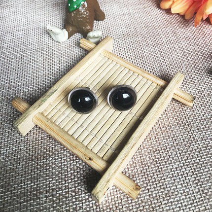 Mắt thú có chốt xoắn handmade