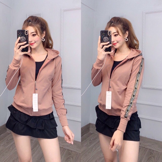 Áo khoác nữ thun da cá viền tay nón kim tuyến có ảnh thật | BigBuy360 - bigbuy360.vn