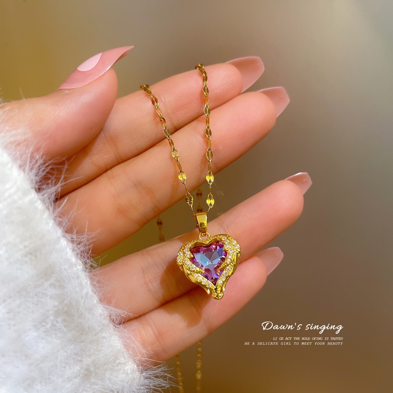 Vòng cổ Mặt Trái Tim Màu Vàng Đính Đá Zircon Dễ Thương Cho Nữ