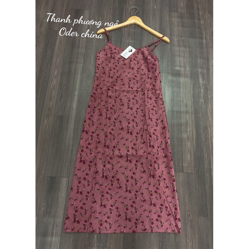 Váy 2 dây hoa nhí vintage dáng dài chất liệu nhung tăm / hàng có sẵn | BigBuy360 - bigbuy360.vn