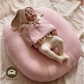 Gối Chống Trào Ngược Cho Bé Ome Kèm Đai Chống Giật Mình Giúp Bé Ngủ Ngon Hơn