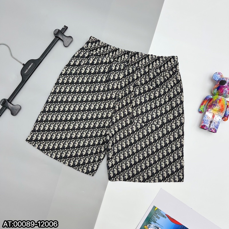 Quần Short Ngố Dior thêu cho nam nữ đều mặc được