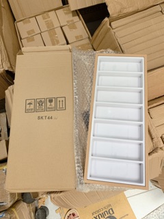 Khay đựng mắt kính gỗ cao cấp