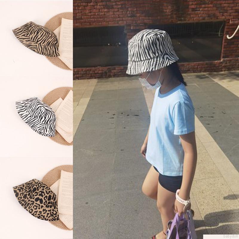 Nón bucket họa tiết da báo và cây cối thời trang cho bé