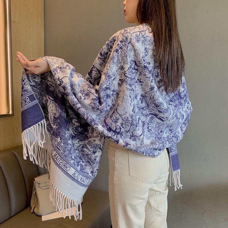 Khăn choàng Dạ hiệu cao cấp Tặng kèm túi Hộp Hiệu 01