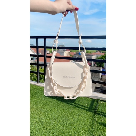 TÚI CK XÍCH - LÓT ĐỎ - ẢNH CHỤP THẬT CỦA SHOP - CÓ DÂY ĐEO CHÉO