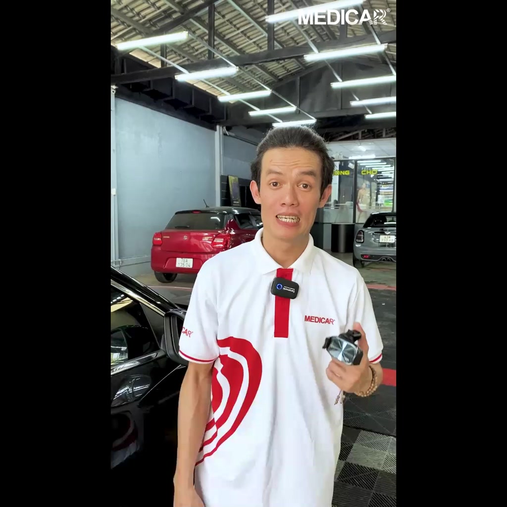 Giá đỡ điện thoại trên Ô Tô, Kẹp điện thoại Ô tô MEDICAR V2 - Sang trọng, chống rung, xoay 360 độ, khóa từ tính hiện đại | BigBuy360 - bigbuy360.vn