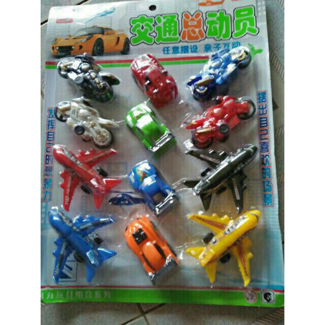 Vỉ đồ chơi ô tô máy bay(12 chiếc)