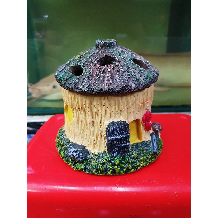 OXY LỌC HỒ CÁ XINYOU 380 GIẤUTRONG NHÀ RẤT ĐẸP 12X12CM