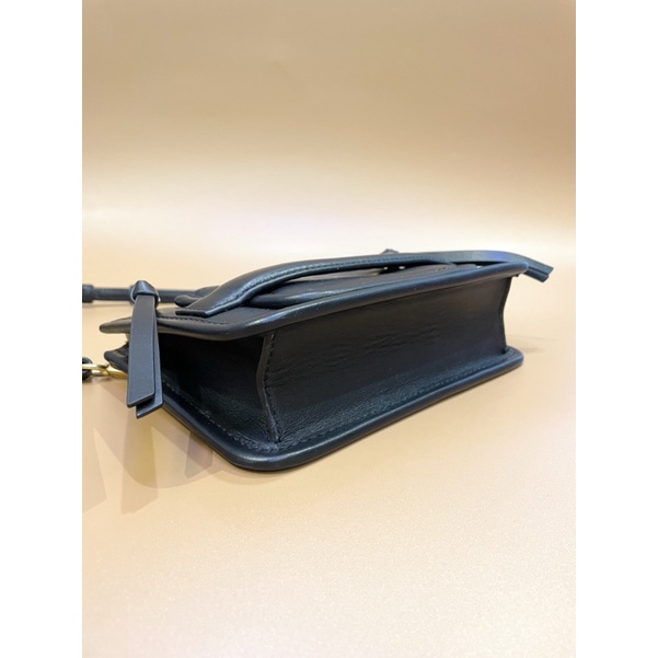 Túi đeo chéo Marc Jacobs- chính hãng