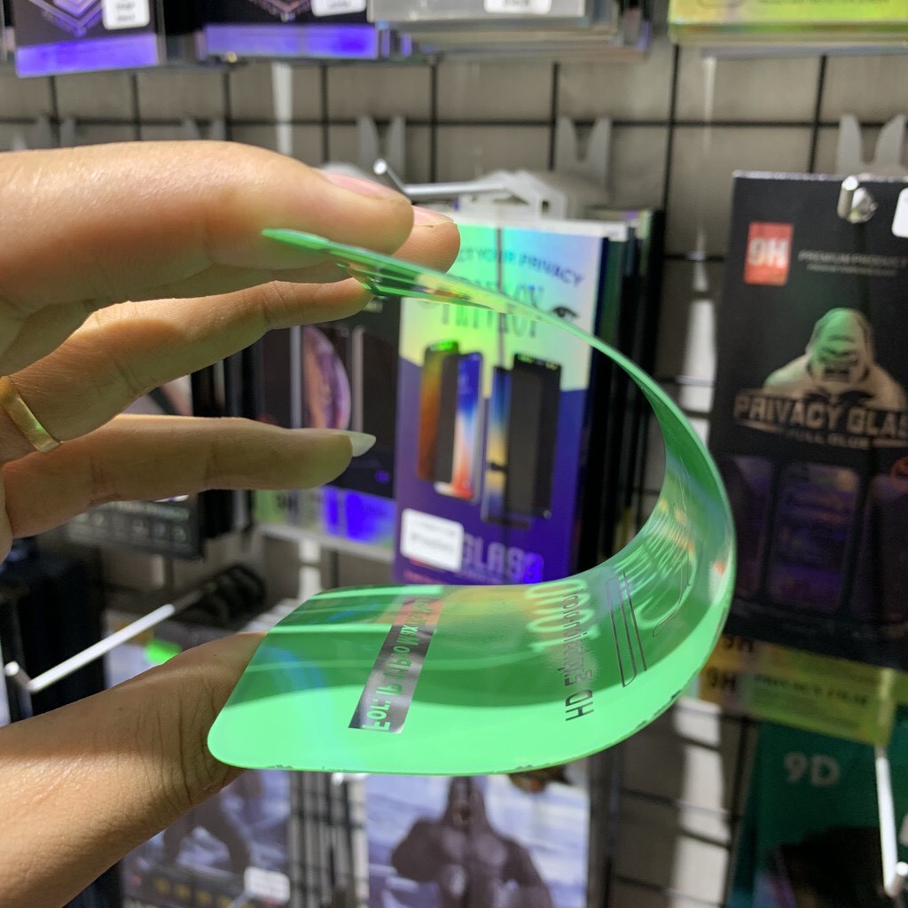Cường lực iphone Dẻo - Cường lực Dẻo Chống Mẻ Vỡ Viền Ip6-Ip12Promax Tặng Giấy lau kính.