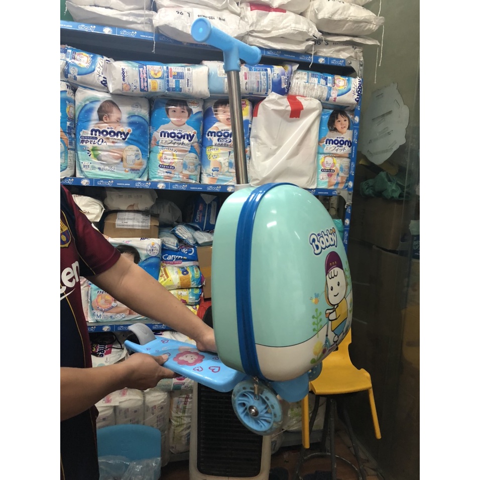 Scooter Kiêm Vali Kéo Du Lịch Bobby Cho Bé