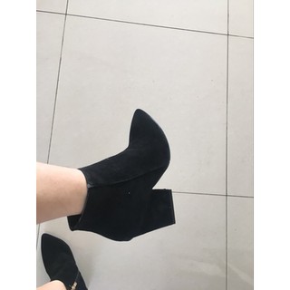 Boot cao cổ đế vuông da lộn