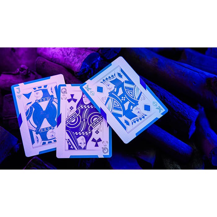 Bài tây ảo thuật chính hãng từ Mỹ: The Universe Space Man Edition Playing Cards by Jiken &amp; Jathan