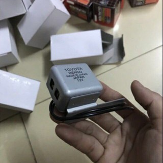 Cục chớp xi nhan