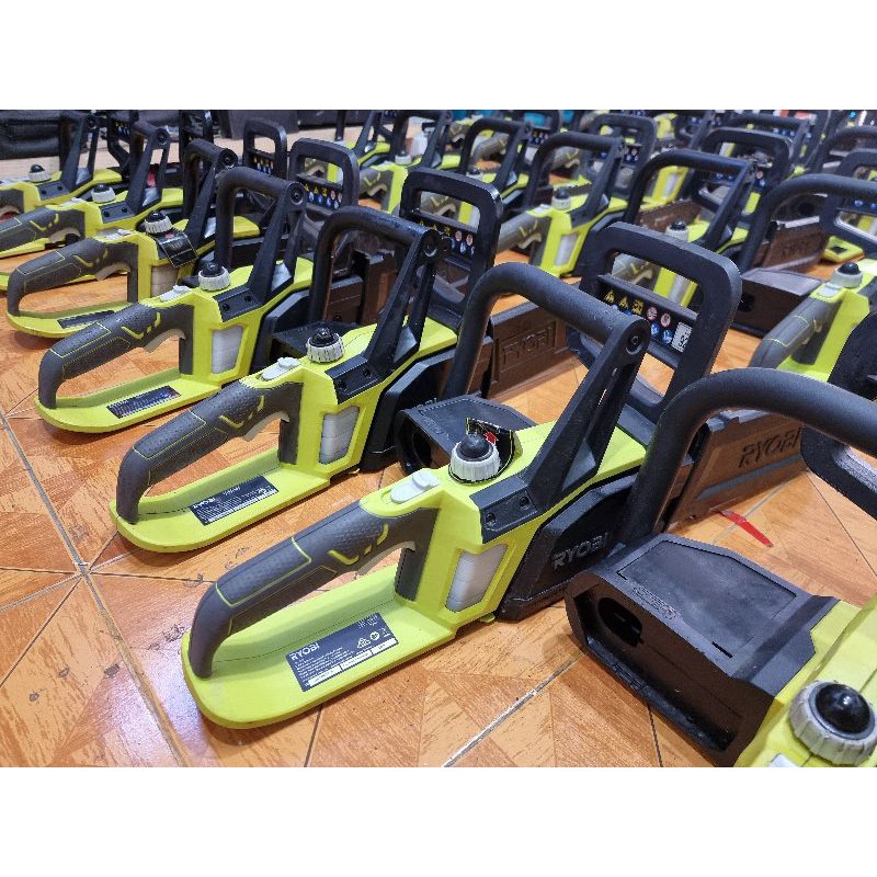 Body cưa xích ryobi OSC1825 chổi than