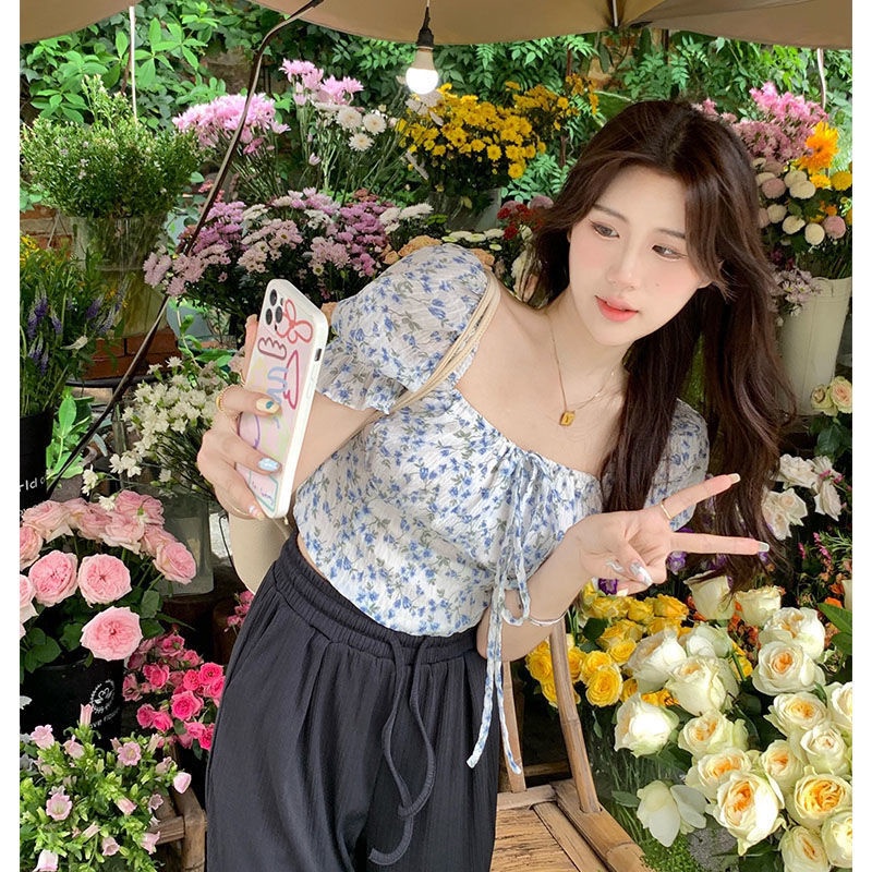 Áo chiffon Cổ Vuông Tay Phồng In Họa Tiết Hoa Thời Trang Pháp 2022 Cho Nữ