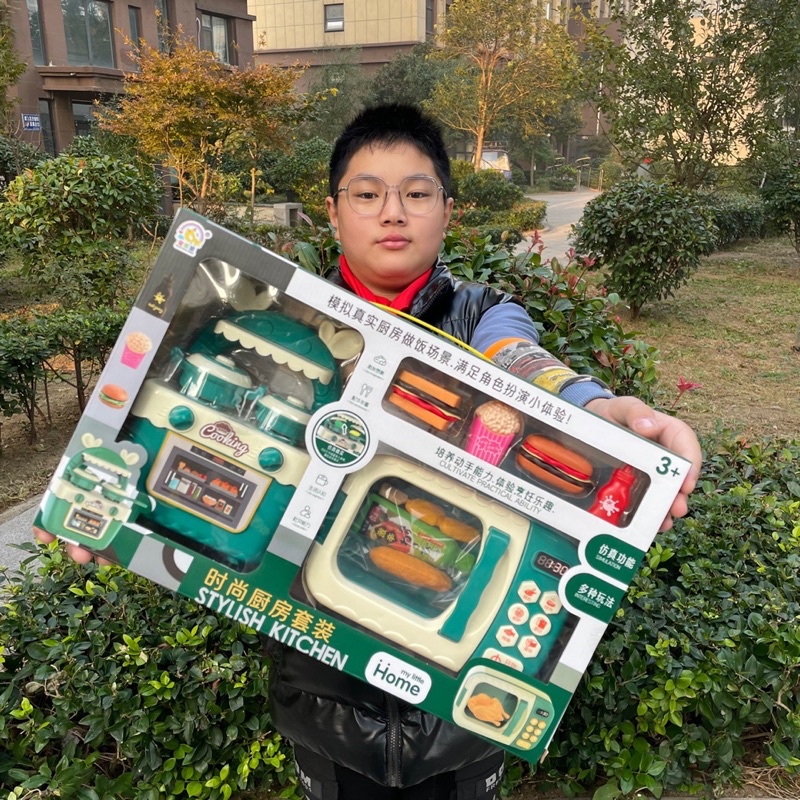 BỘ ĐỒ CHƠI QUẦY NẤU ĂN KÈM LÒ VI SÓNG CHO BÉ