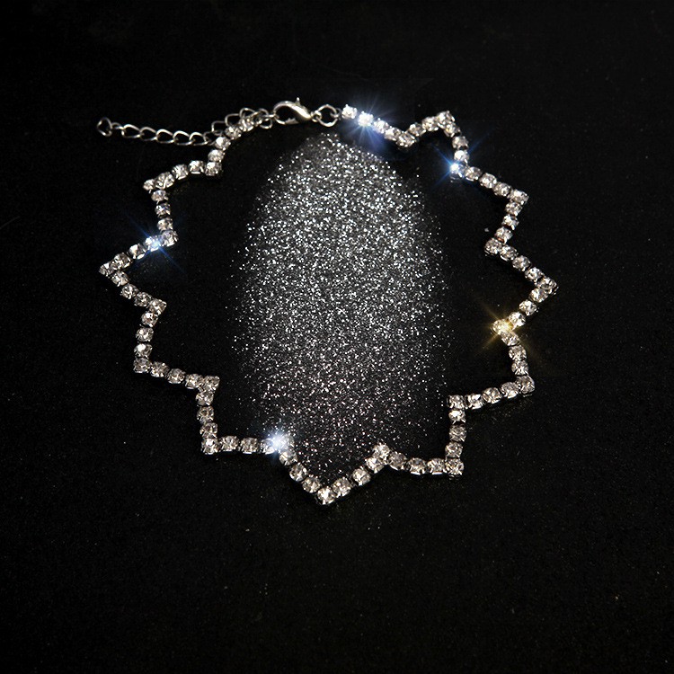 Vòng chocker đá zíc zắc | BigBuy360 - bigbuy360.vn