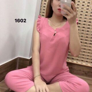 Combo 2 bộ và 1 quần cho khách
