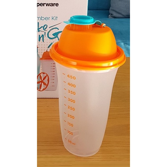 Bình lắc Quick Shake Tupperware (tặng 1 Snack Cup giá 45.000 VNĐ)