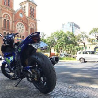 Bas biển số gắp Exciter và Winner