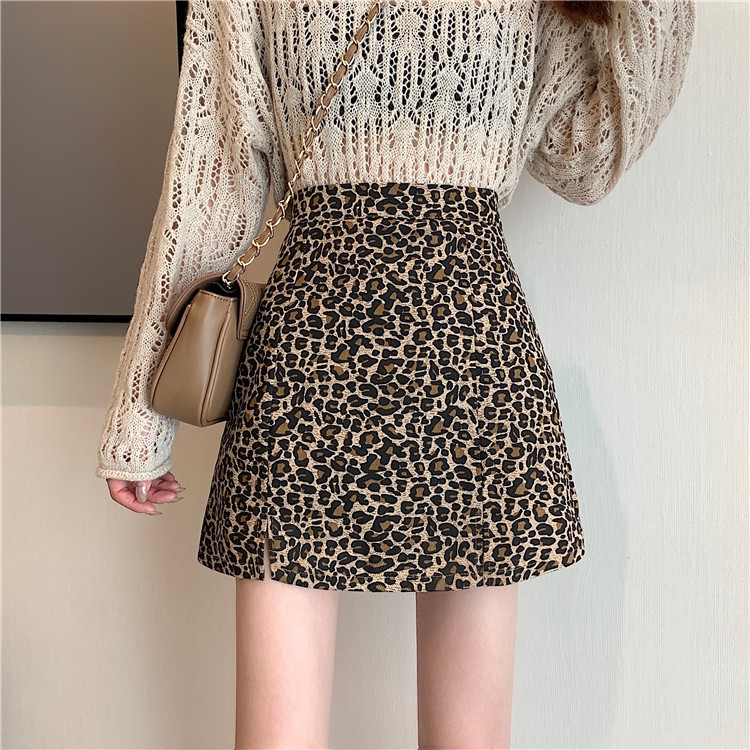 Chân váy chữ A lưng cao xẻ tà thời trang trẻ trung | BigBuy360 - bigbuy360.vn