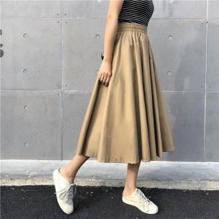 Chân váy dài xòe kaki