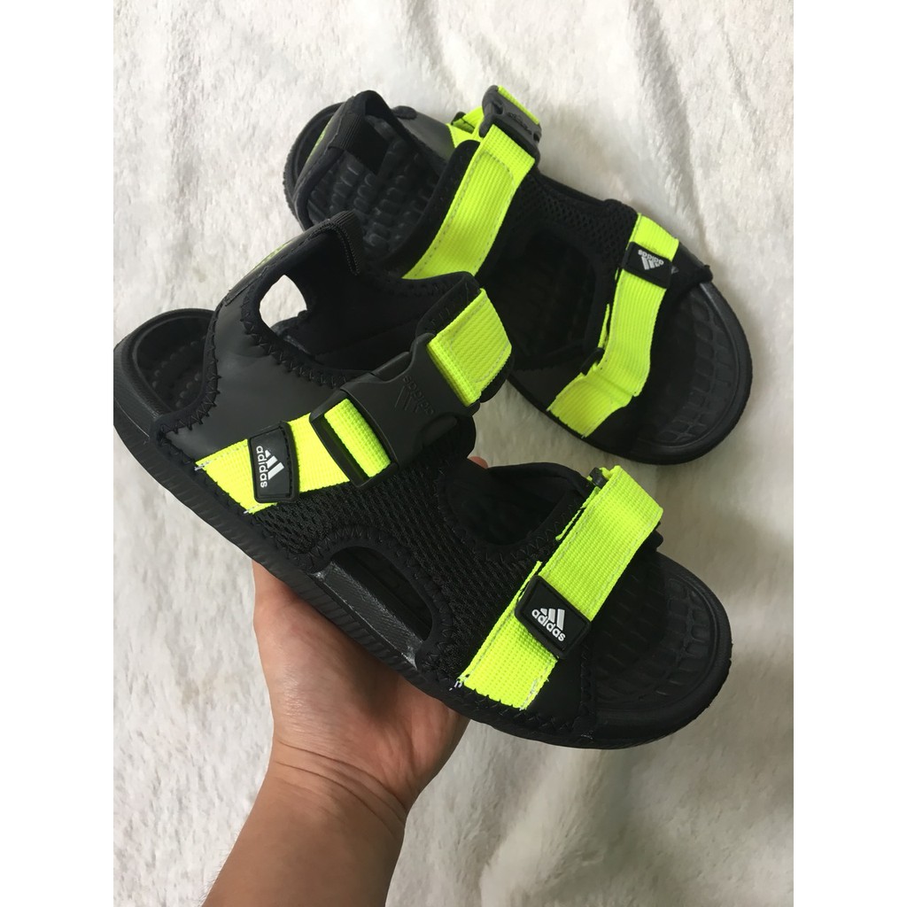 Sandal thể thao nam