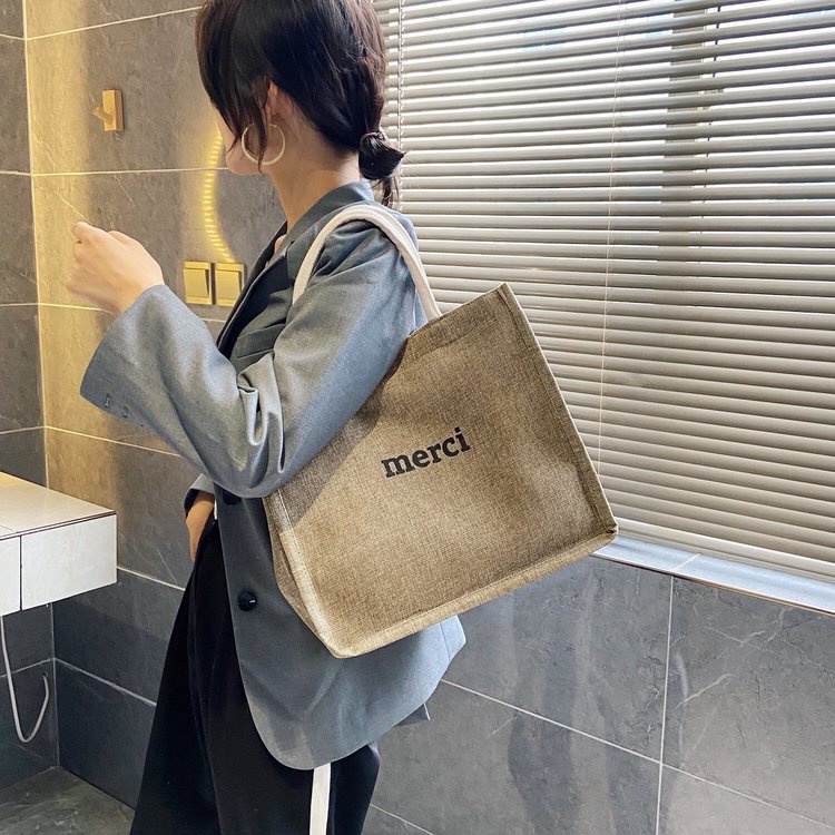 Túi Cói Merci Phong Cách Vintage 1 Màu Sáng, Có Đệm Đáy Giữ Form Túi, Có Lót Ruby Store A