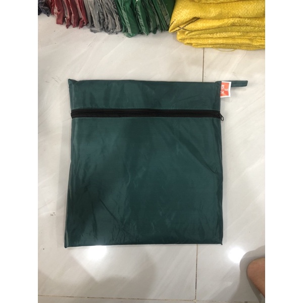 Bạt phủ xe vải dù PVC