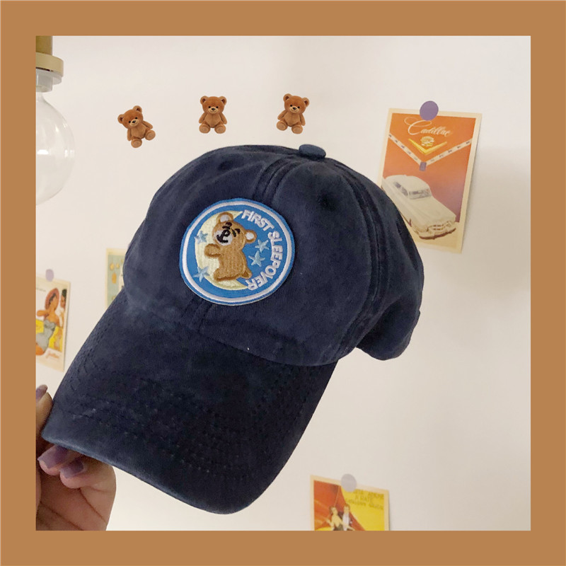 Nón lưỡi trai hình gấu theo phong cách cổ điển