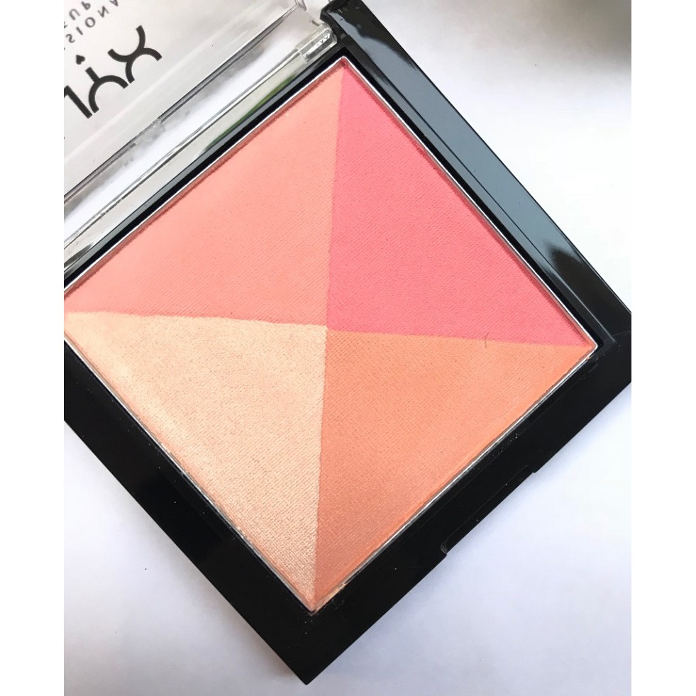 PHẤN MÁ BẮT SÁNG NYX AWAY WE GLOW ILLUMINATING POWDER CHÍNH HÃNG