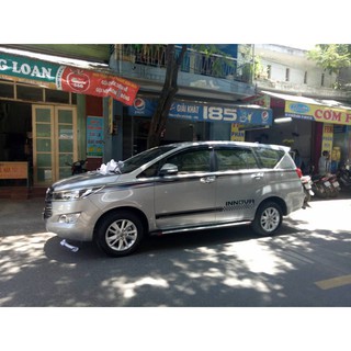Tem dán sườn xe innova