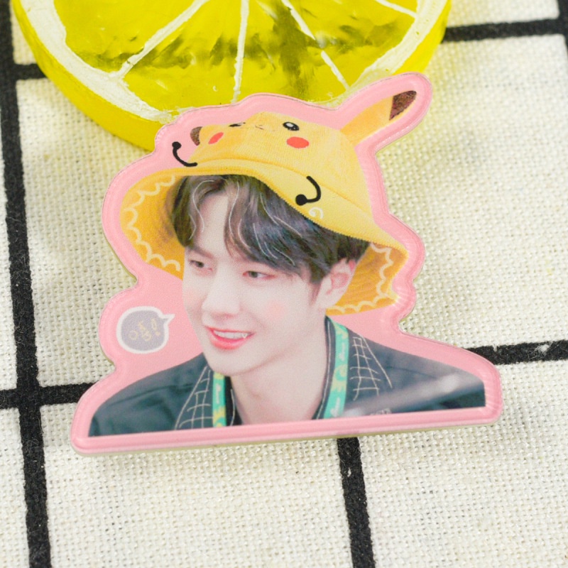 Ghim cài áo hình bằng acrylic họa tiết ngôi sao thần tượng Trung Quốc