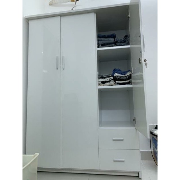 NTBN  Tủ 3 cánh cao 1m85 Bn031.19  .