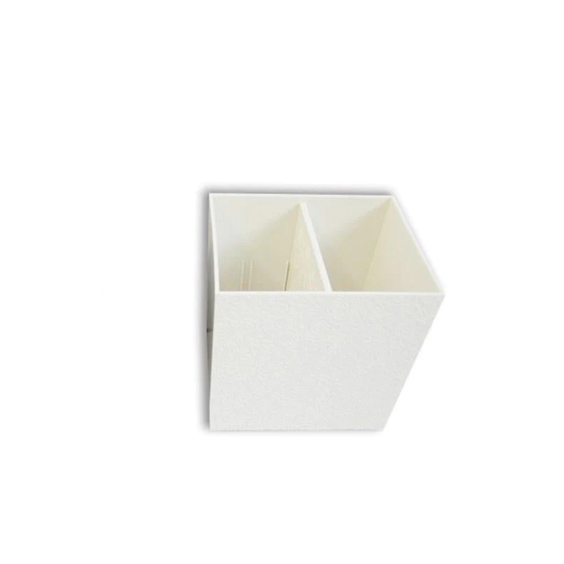 Daiso Khay Có Ngăn Stand Feminine Style 8.7 X 7 X 9.3Cm(3.4In X 2.8In X 3.7In)