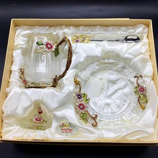 Hộp quà bộ cốc đĩa thủy tinh enamel CÚC HỒ ĐIỆP- Song Ngư hoa thảo trà