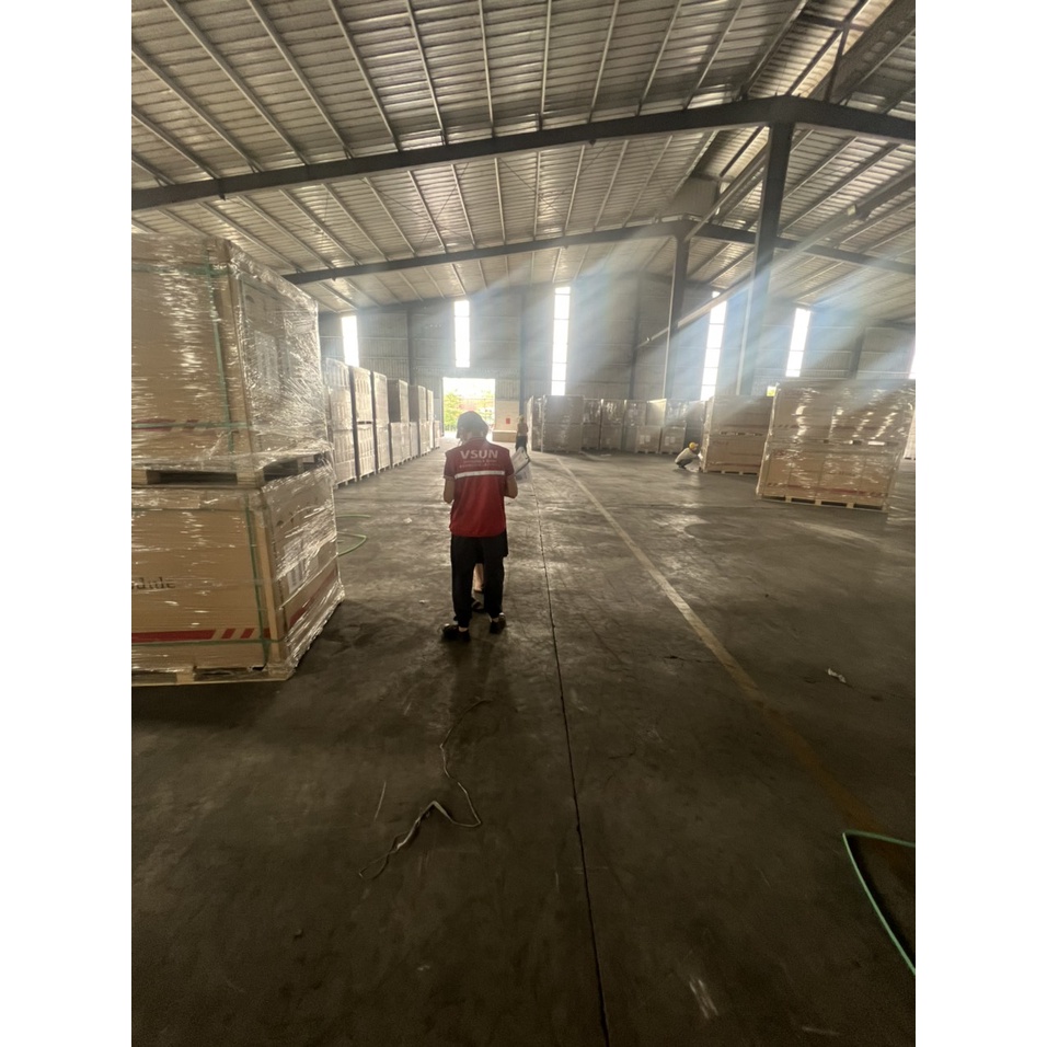 Tấm pin năng lượng mặt trời Vsun 405w