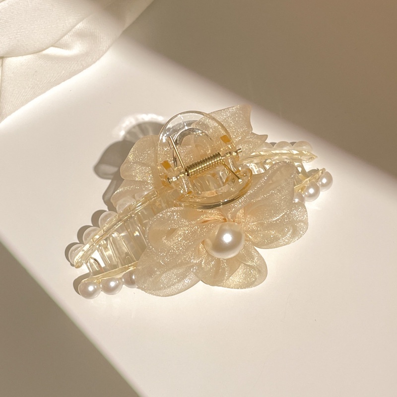 Kẹp Tóc Hình Cá Mập Đính Hoa Trà Thời Trang