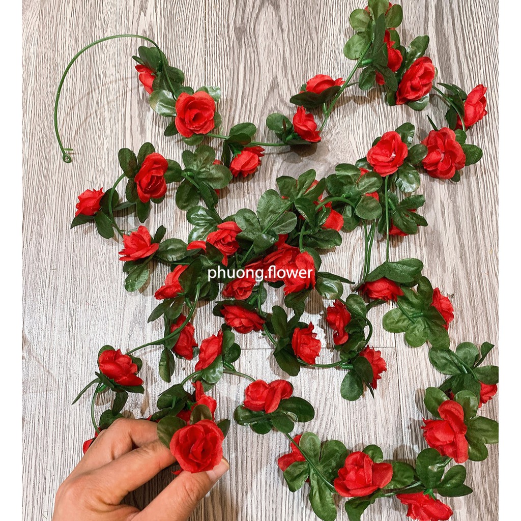 Dây hoa hồng leo giả bằng lụa loại hoa nhỏ dài 2.5m 45 bông hoa hồng dùng trang trí đỉnh của đẹp