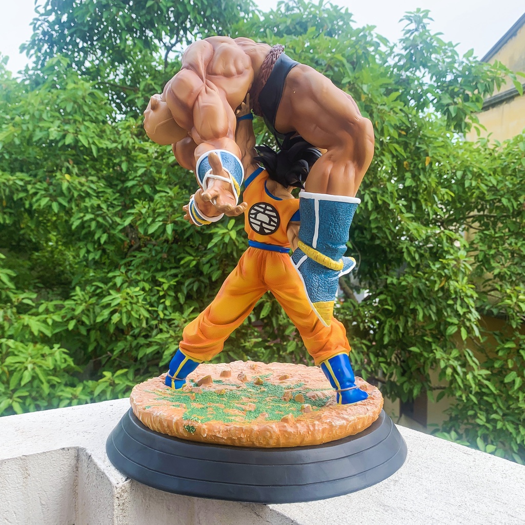 Mô hình songoku đại chiến nappa siêu hot