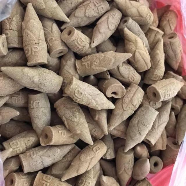 Nụ trầm hương làm từ bột trầm nguyên chất loại 1