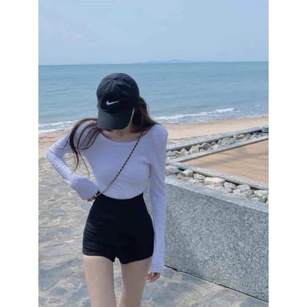 Quần lưng cao ngắn ôm dáng