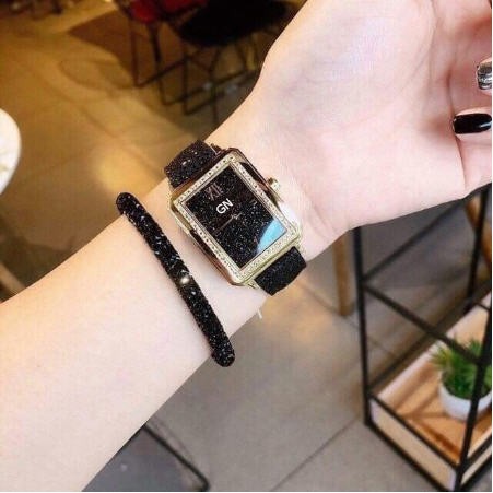 Đồng hồ nữ GN mặt vuông dây da viền đính đá sang trọng | BigBuy360 - bigbuy360.vn
