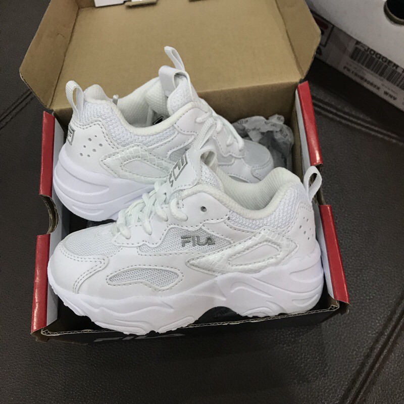 Giày sneaker Fila Ray Tracer kid trẻ em Authentic 💯%