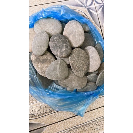 1 viên đá sỏi gắn tranh 5 cm