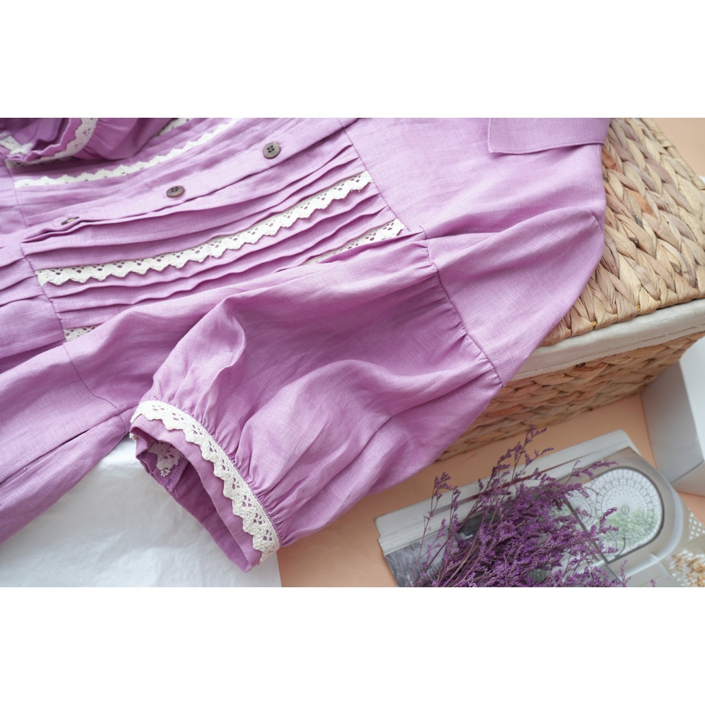 Đầm Linen Signature KACHISA 540 phối ren màu tím